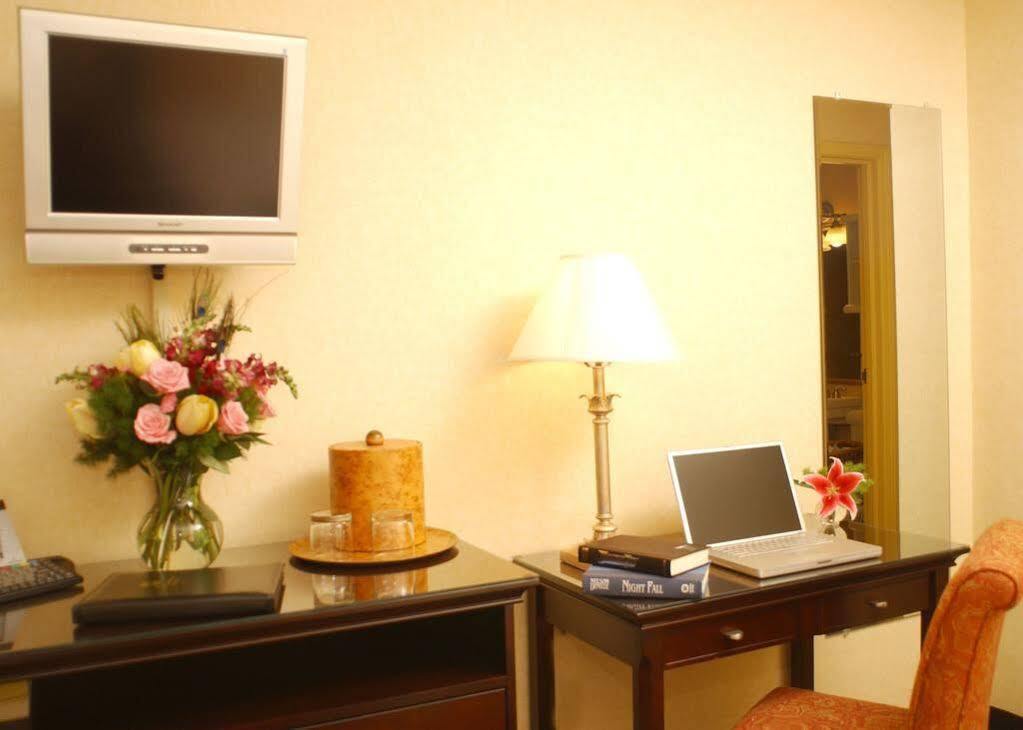 Collegian Hotel & Suites, Trademark Collection By Wyndham Syracuse Exteriér fotografie